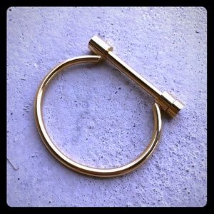 Kinsley Armelle gold bar bracelet